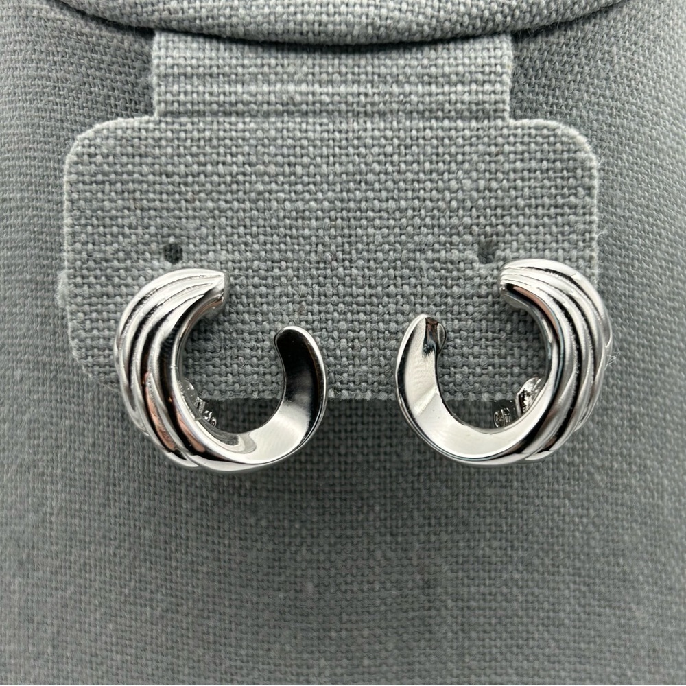 Vintage Monet Silver Tone Curved Crescent Moon Swirl Clip On Earrings